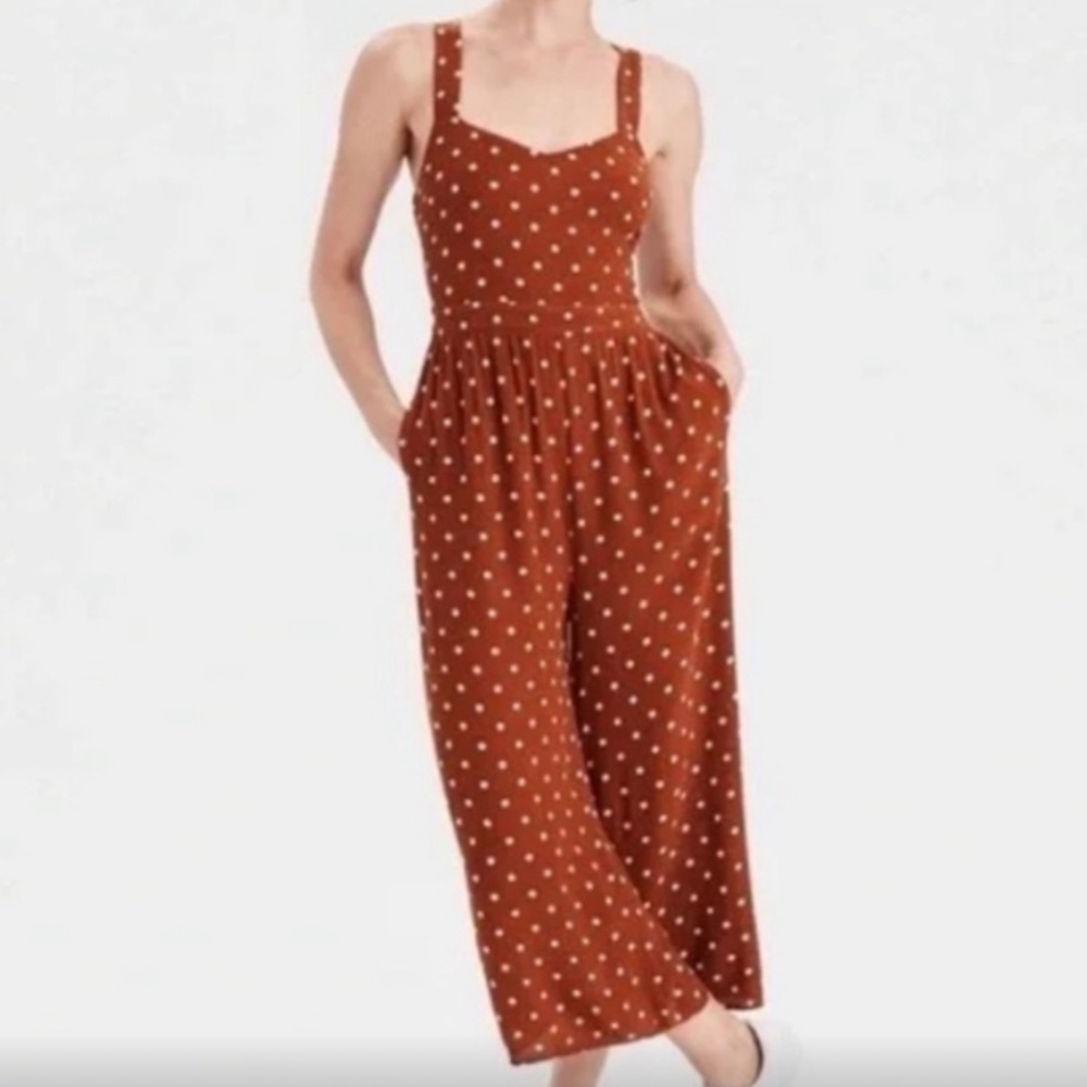 *American Eagle Orange and White Polka Dot Jumpsuit Wide-Leg Design Size L